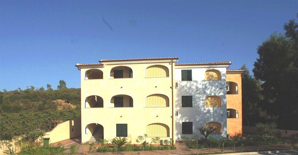 Residence Il Borgo Орозеи Екстериор снимка