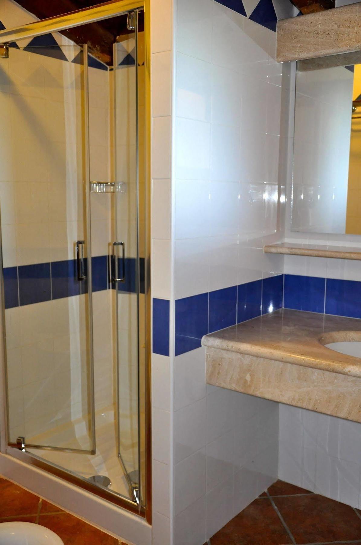 Residence Il Borgo Орозеи Екстериор снимка